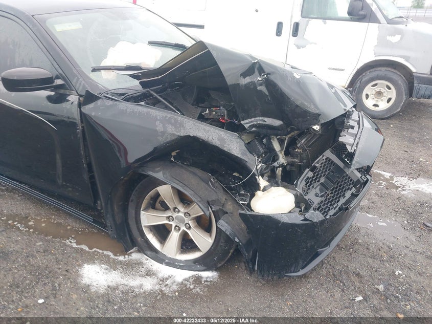 2012 Dodge Charger Slt VIN: 2C3CDXDG5CH158715 Lot: 42232433