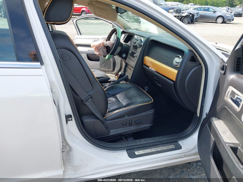 2009 LINCOLN MKZ VIN: 3LNHM26TX9R605334