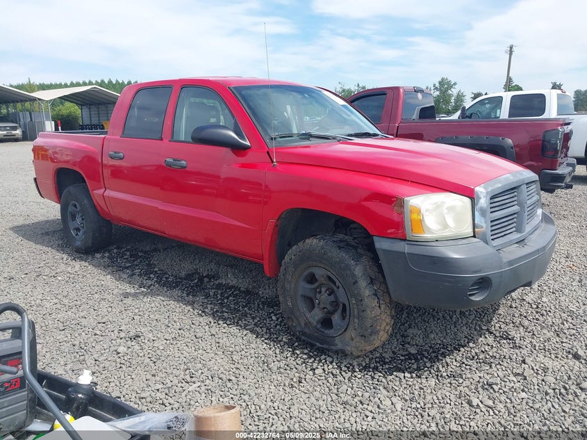 2005 DODGE DAKOTA ST