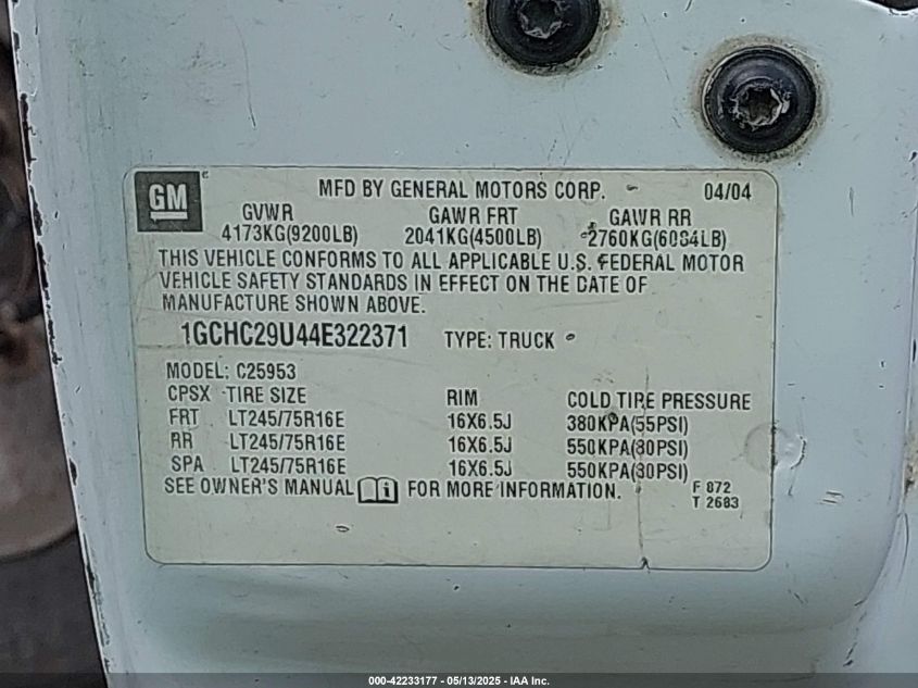 2004 Chevrolet Silverado VIN: 1GCHC2GU44E322371 Lot: 42233177