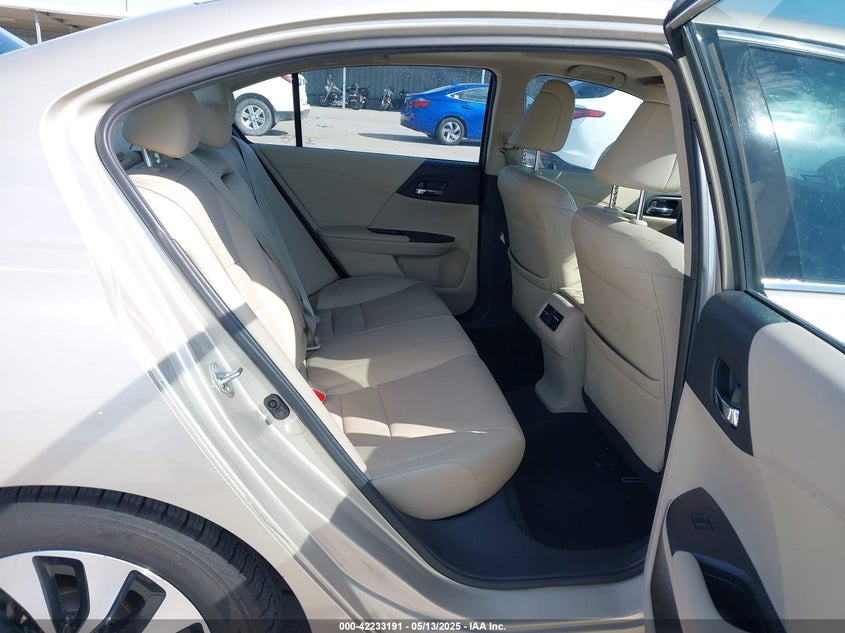 2015 HONDA ACCORD HYBRID VIN: 1HGCR6F78FA013366
