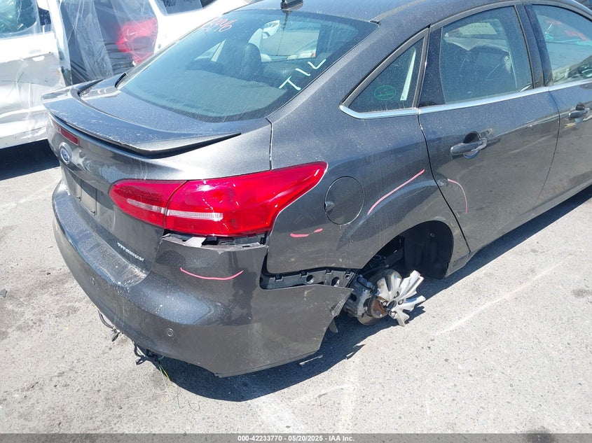 2017 FORD FOCUS VIN: 1FADP3J20HL245542