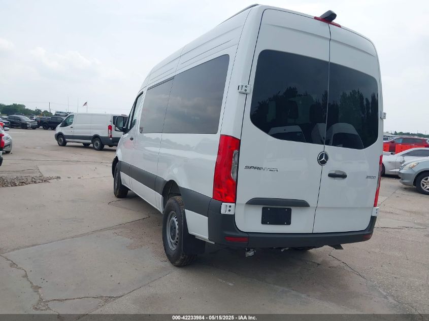 Vin: w1z4kfhy4sp812671, lot: 42726008, mercedes-benz sprinter 2500 standard roof 4-cyl diesel 20253