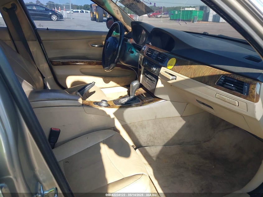 2008 BMW 335XI VIN: WBAVD535X8A284478