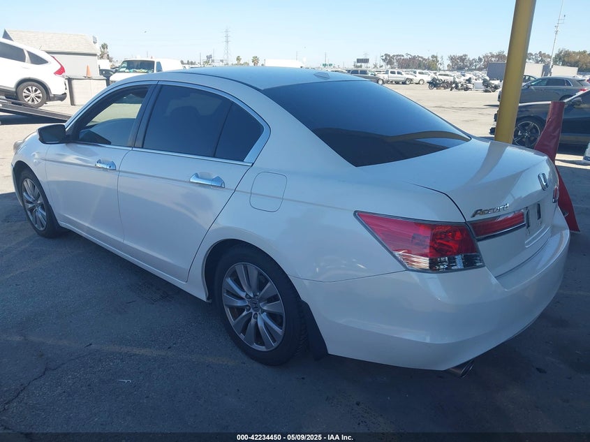 2012 HONDA ACCORD VIN: 1HGCP3F82CA034321