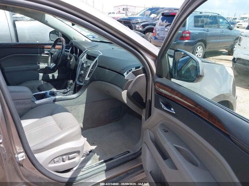 2011 CADILLAC SRX VIN: 3GYFNAEY4BS676439