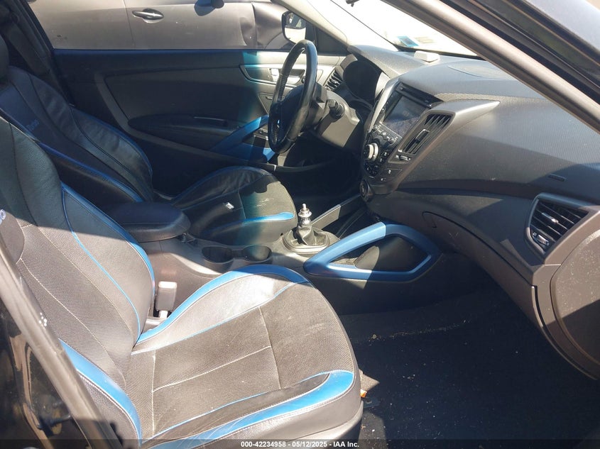 2014 HYUNDAI VELOSTER VIN: KMHTC6AE9EU182746
