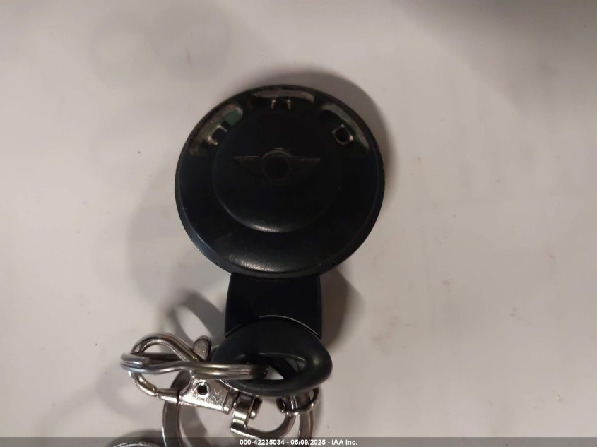 2008 Mini Cooper VIN: WMWMF33508TU67872 Lot: 42235034