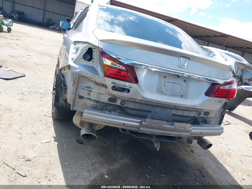 2016 HONDA ACCORD VIN: 1HGCR2F51GA110031