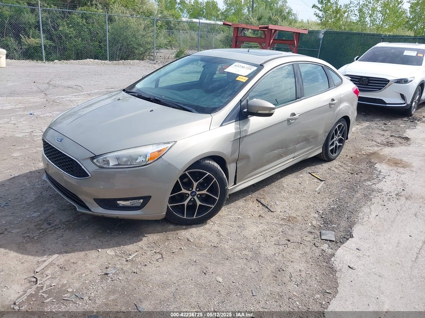 2016 FORD FOCUS VIN: 1FADP3F20GL212015