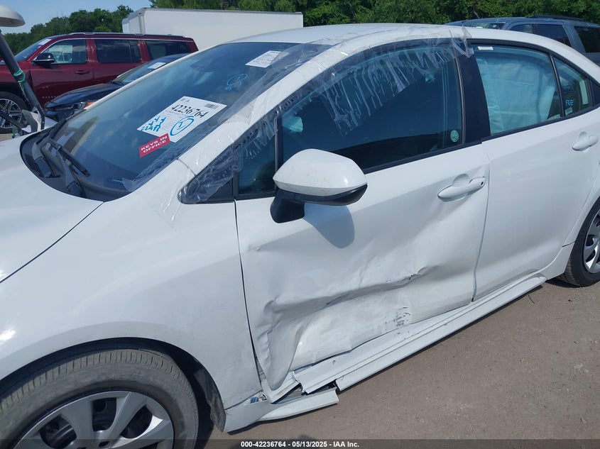 2024 TOYOTA COROLLA LE - 5YFB4MDE3RP184136