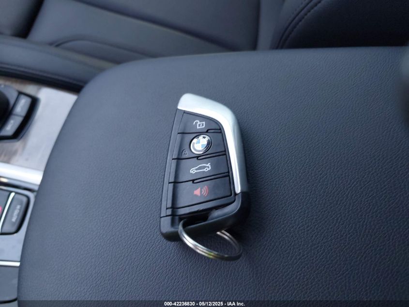 2019 BMW X3 Sdrive30I VIN: 5UXTR7C58KLF32070 Lot: 42236830