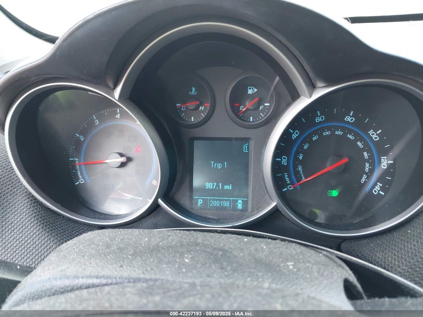 2011 CHEVROLET CRUZE VIN: 1G1PE5S9XB7110520