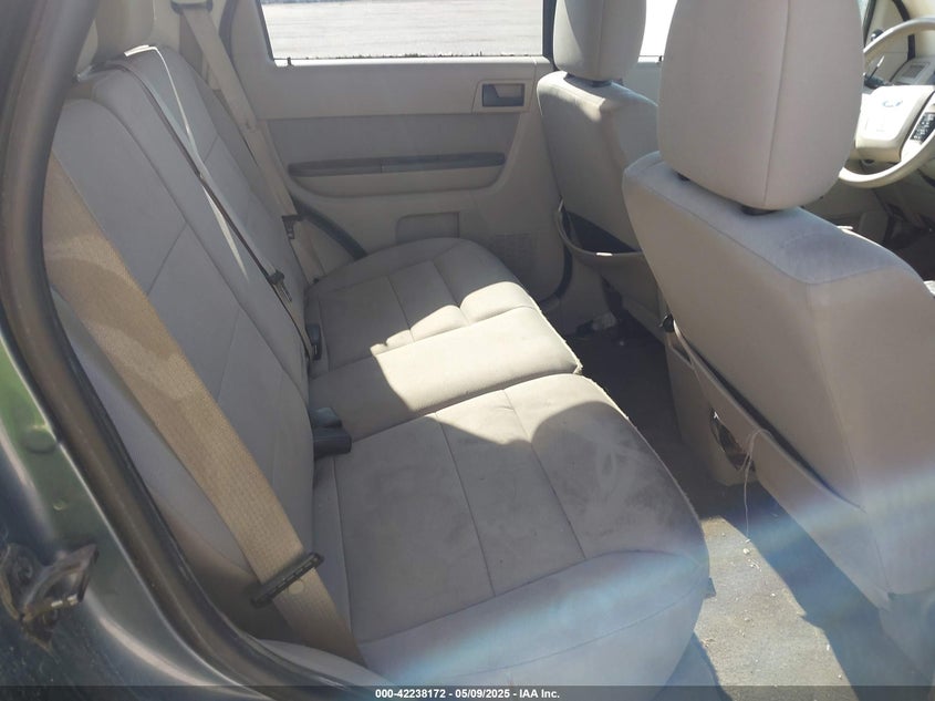 2011 FORD ESCAPE VIN: 1FMCU9DG7BKC71203