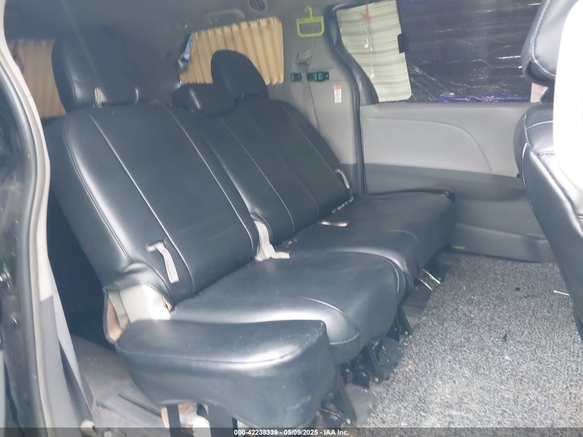 5TDZK3DC7GS729787 2016 TOYOTA SIENNA photo no. 8