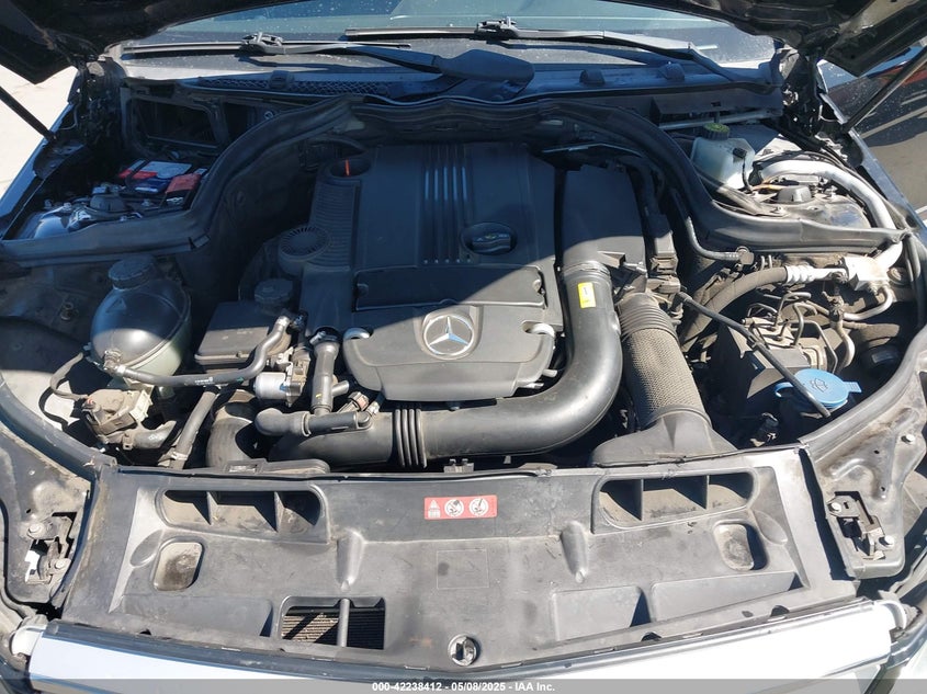 2012 MERCEDES-BENZ C 250 VIN: WDDGF4HBXCA655040