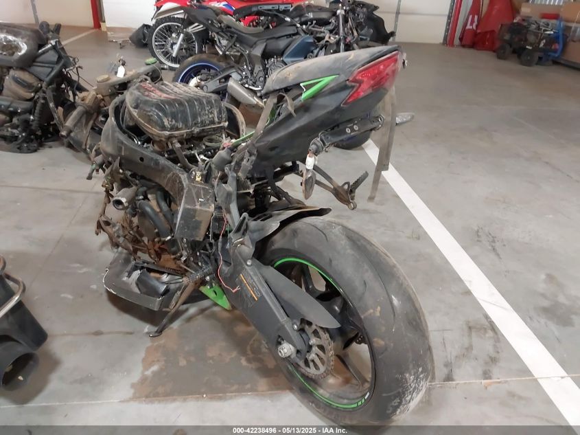 2018 Kawasaki Zx636 E VIN: JKBZXJE16JA027652 Lot: 42238496