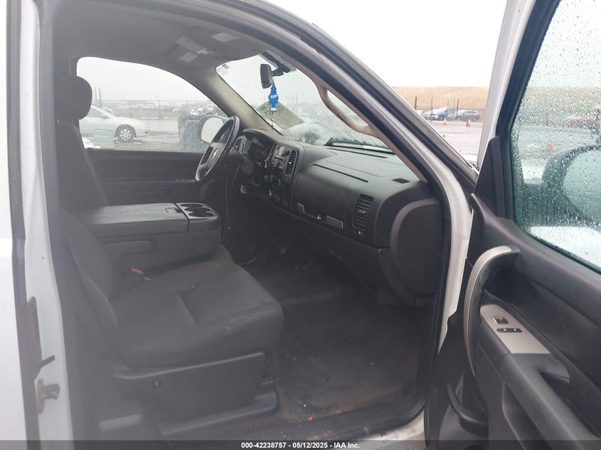2010 CHEVROLET SILVERADO 1500 VIN: 1GCSKSE3XAZ156139