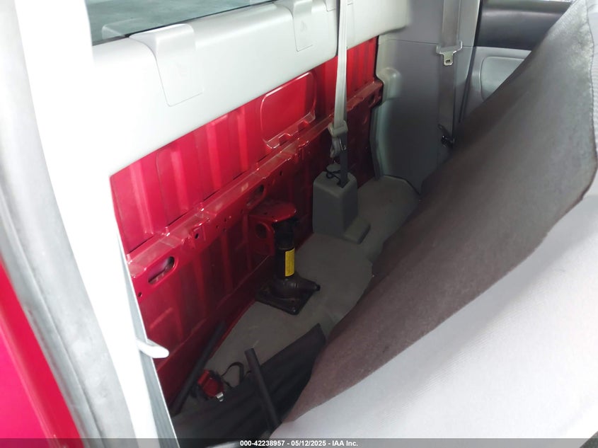 2008 TOYOTA TACOMA VIN: 5TENX22N48Z565949