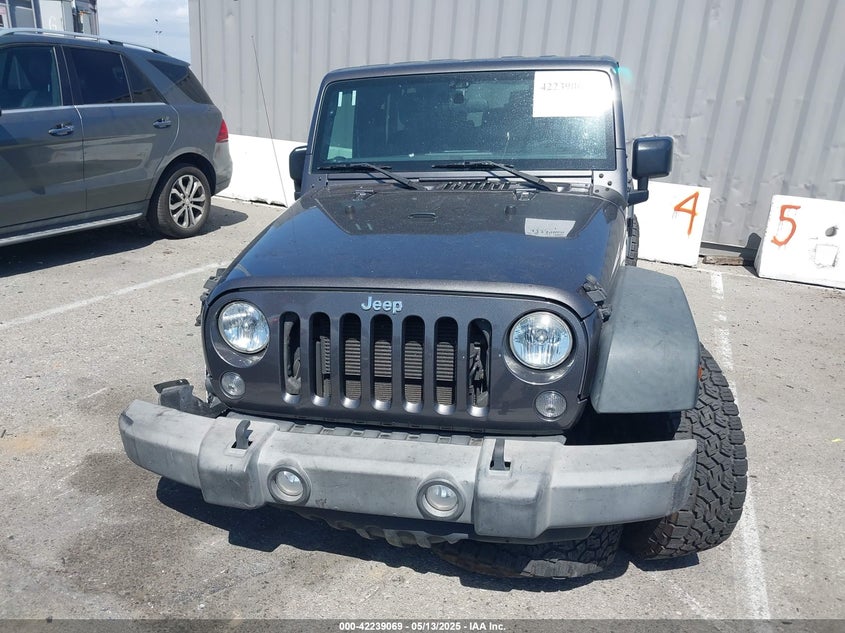 2016 JEEP WRANGLER UNLIMITED SPORT - 1C4BJWDG7GL229364