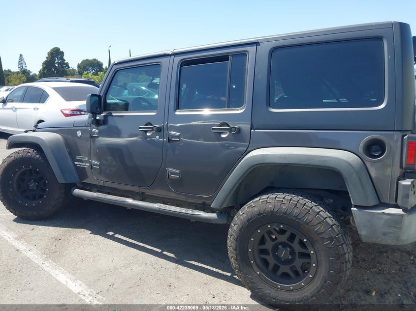 2016 JEEP WRANGLER UNLIMITED SPORT - 1C4BJWDG7GL229364
