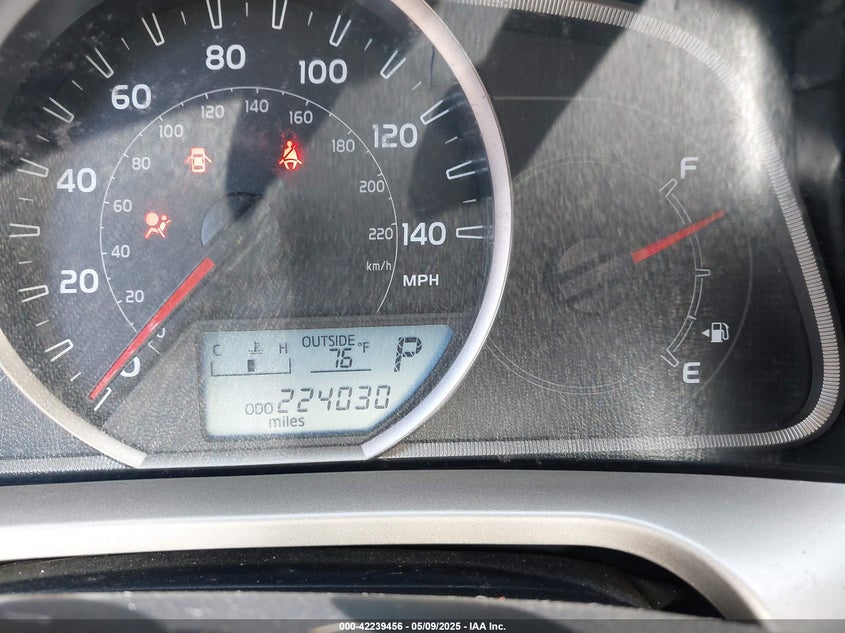 2013 TOYOTA RAV4 VIN: JTMRFREV9DD031180