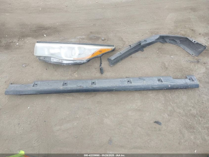 2015 Toyota Highlander Xle V6 VIN: 5TDJKRFH2FS16882 Lot: 42239568