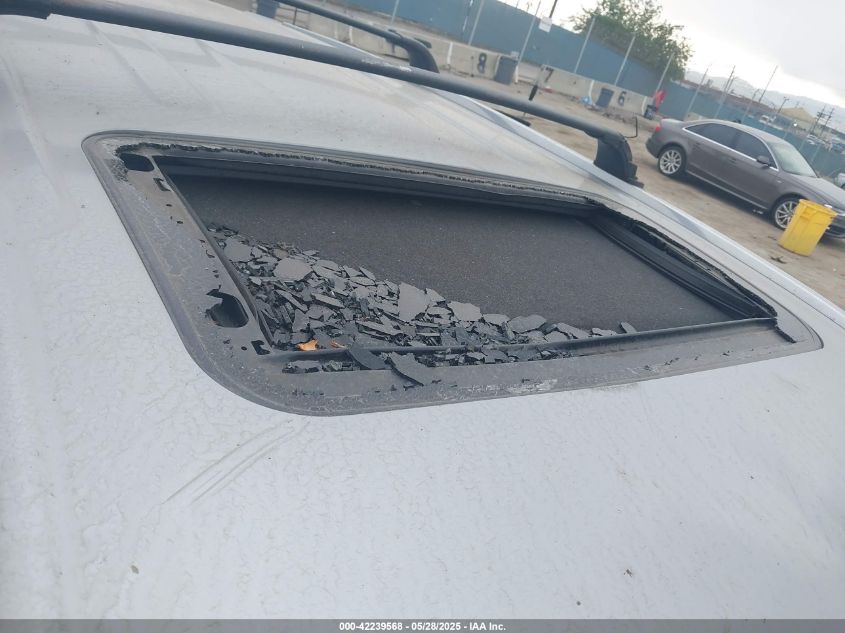 2015 Toyota Highlander Xle V6 VIN: 5TDJKRFH2FS16882 Lot: 42239568