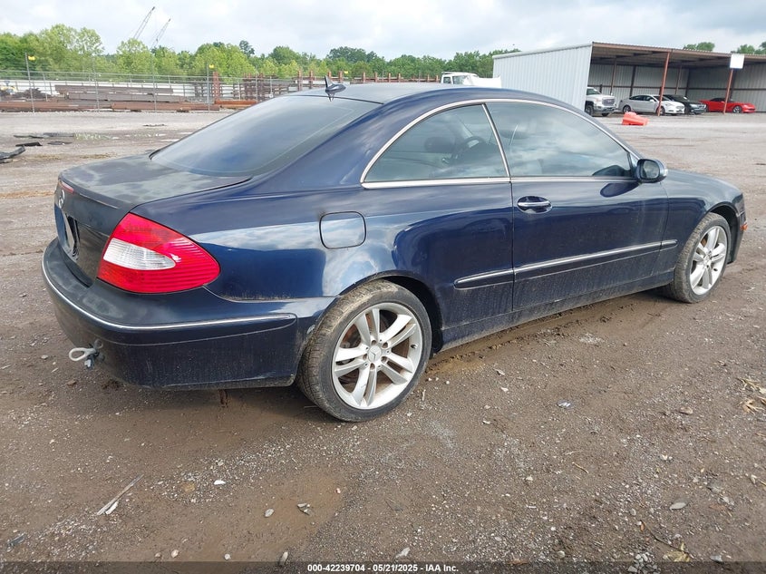 2007 MERCEDES-BENZ CLK VIN: WDBTJ56H27F211775