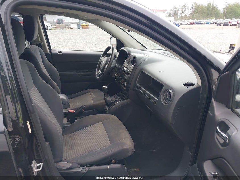2011 JEEP COMPASS VIN: 1J4NT1FA0BD190441
