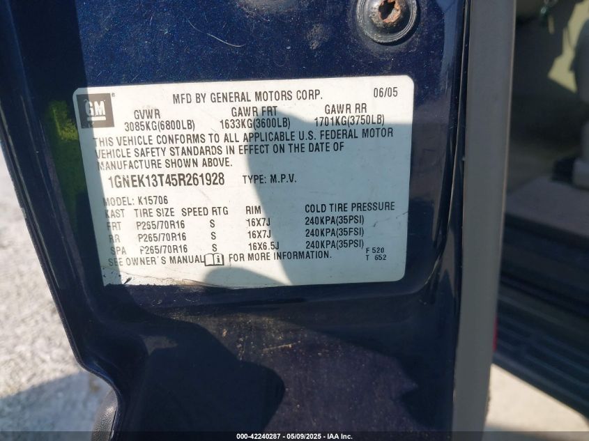 2005 Chevrolet Tahoe Ls VIN: 1GNEK13T45R261928 Lot: 42240287