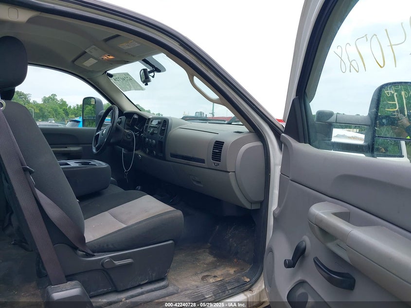 2009 CHEVROLET SILVERADO 2500HD VIN: 1GCHK49K09E164826