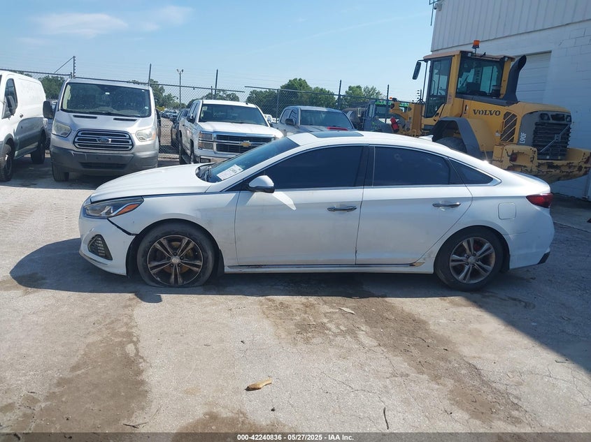 VIN 5NPE34AFXKH774141 2019 HYUNDAI SONATA SPORT