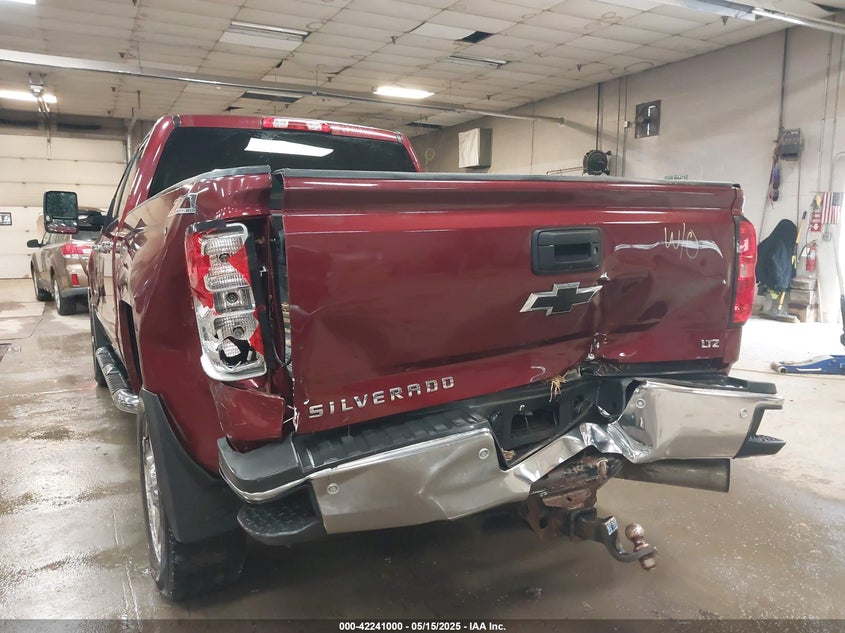 2015 CHEVROLET SILVERADO 2500HD VIN: 1GC1KWE82FF117732