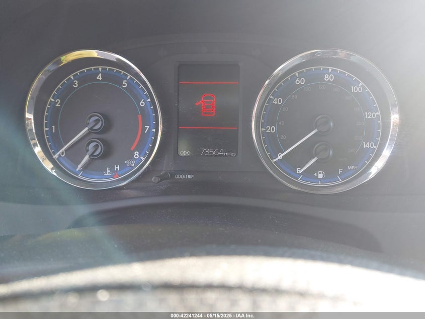 2017 TOYOTA COROLLA LE - 5YFBURHEXHP690472