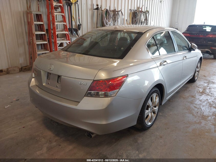 2008 HONDA ACCORD VIN: 1HGCP36818A086403