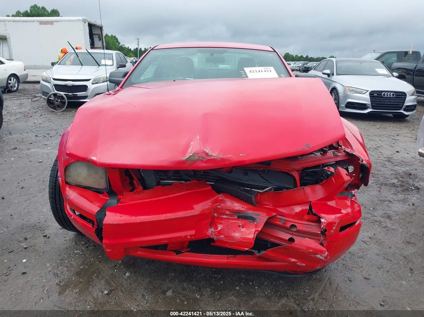 2008 Ford Mustang VIN: 1ZVHT80N785105635 Lot: 42241421