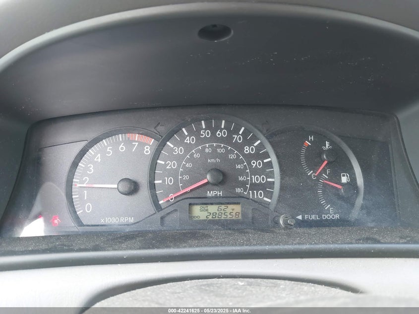 2007 TOYOTA COROLLA VIN: 2T1BR32E57C851302