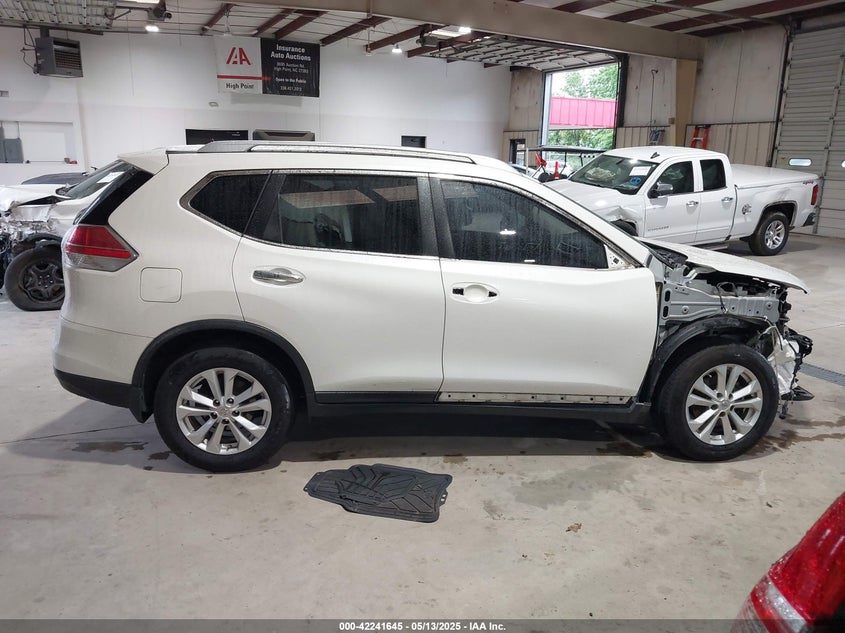 2016 NISSAN ROGUE VIN: JN8AT2MT5GW025807