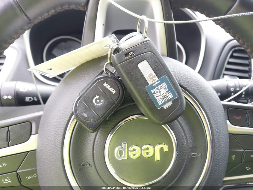 2018 JEEP COMPASS LATITUDE 4X4 - 3C4NJDBBXJT320472