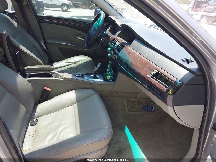 2008 BMW 528I VIN: WBANU53548C110796