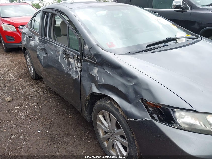 2012 HONDA CIVIC VIN: 19XFB2F88CE009702