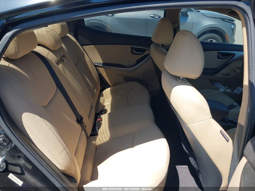 2012 HYUNDAI ELANTRA VIN: KMHDH4AE2CU273946