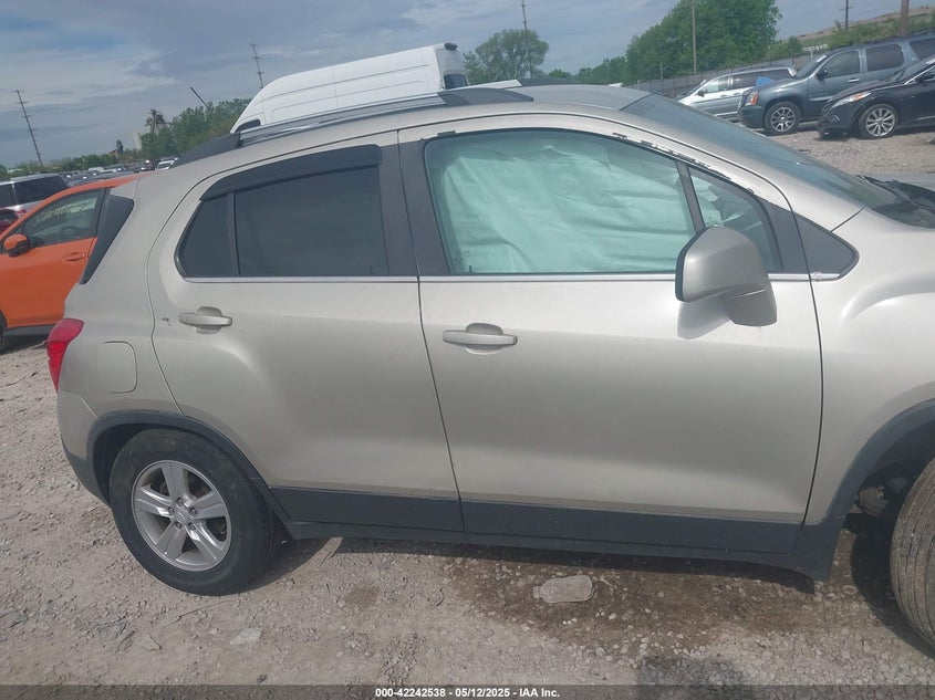 2015 CHEVROLET TRAX LT - 3GNCJRSB4FL180048