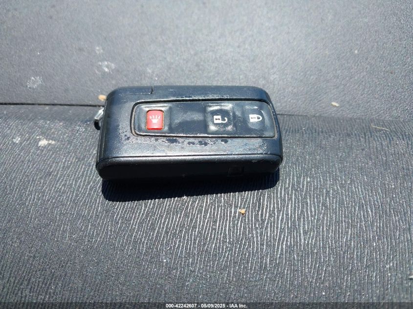 2007 Toyota Prius Touring VIN: JTDKB20U577655161 Lot: 42242607