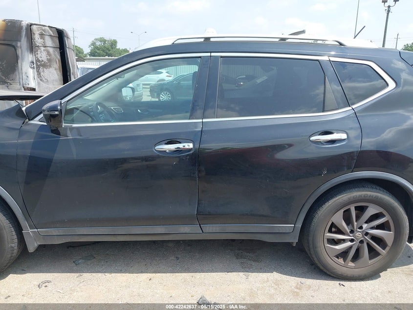 2016 NISSAN ROGUE SL - 5N1AT2MT5GC885893