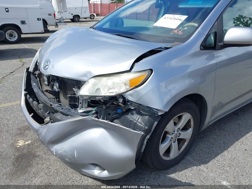 2012 TOYOTA SIENNA VIN: 5TDKK3DC7CS239670