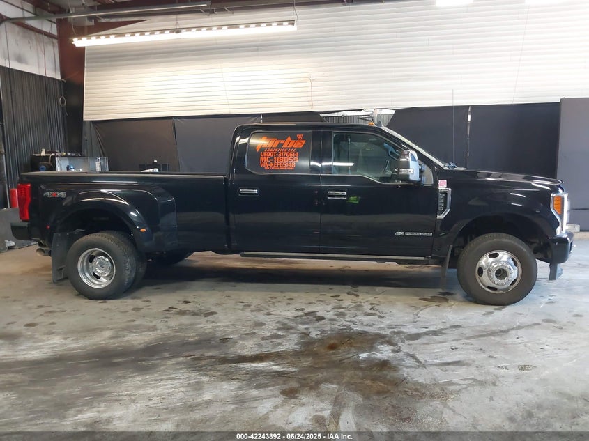 2019 Ford F-350 Platinum VIN: 1FT8W3DT9KEF65134 Lot: 42243892