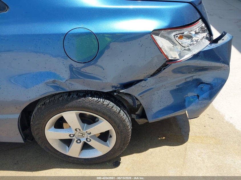 2008 HONDA CIVIC VIN: 2HGFG12868H547720