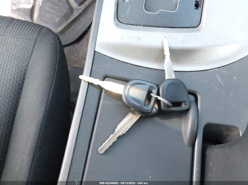 2011 MAZDA 3 VIN: JM1BL1UF9B1472666